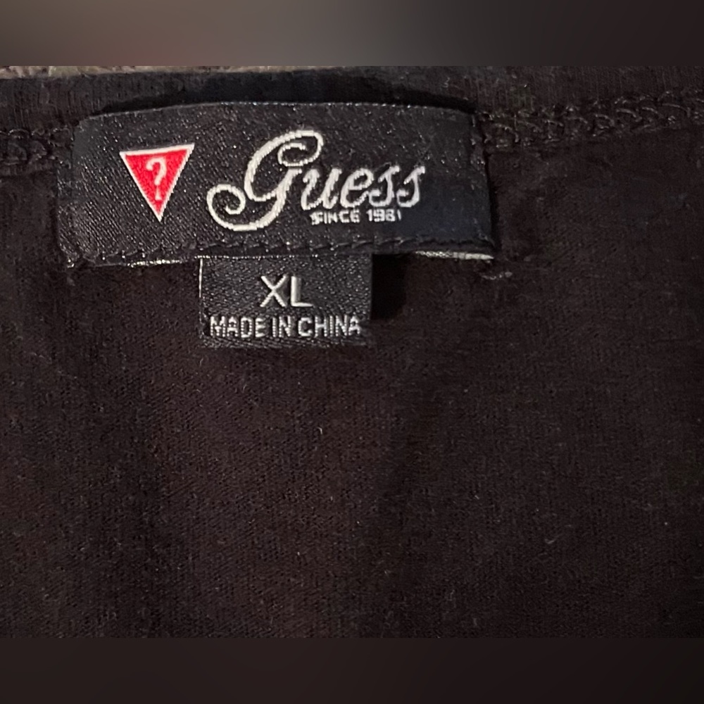 Y2K ~G by Guess T-Shirt - Picture 4 of 6